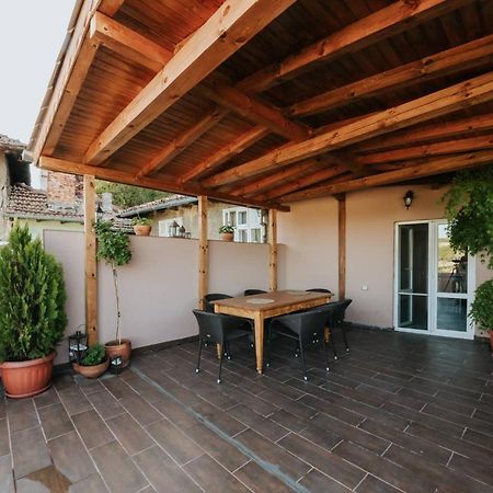 Casa Dea Aparthotel Veliko Tŭrnovo Eksteriør bilde