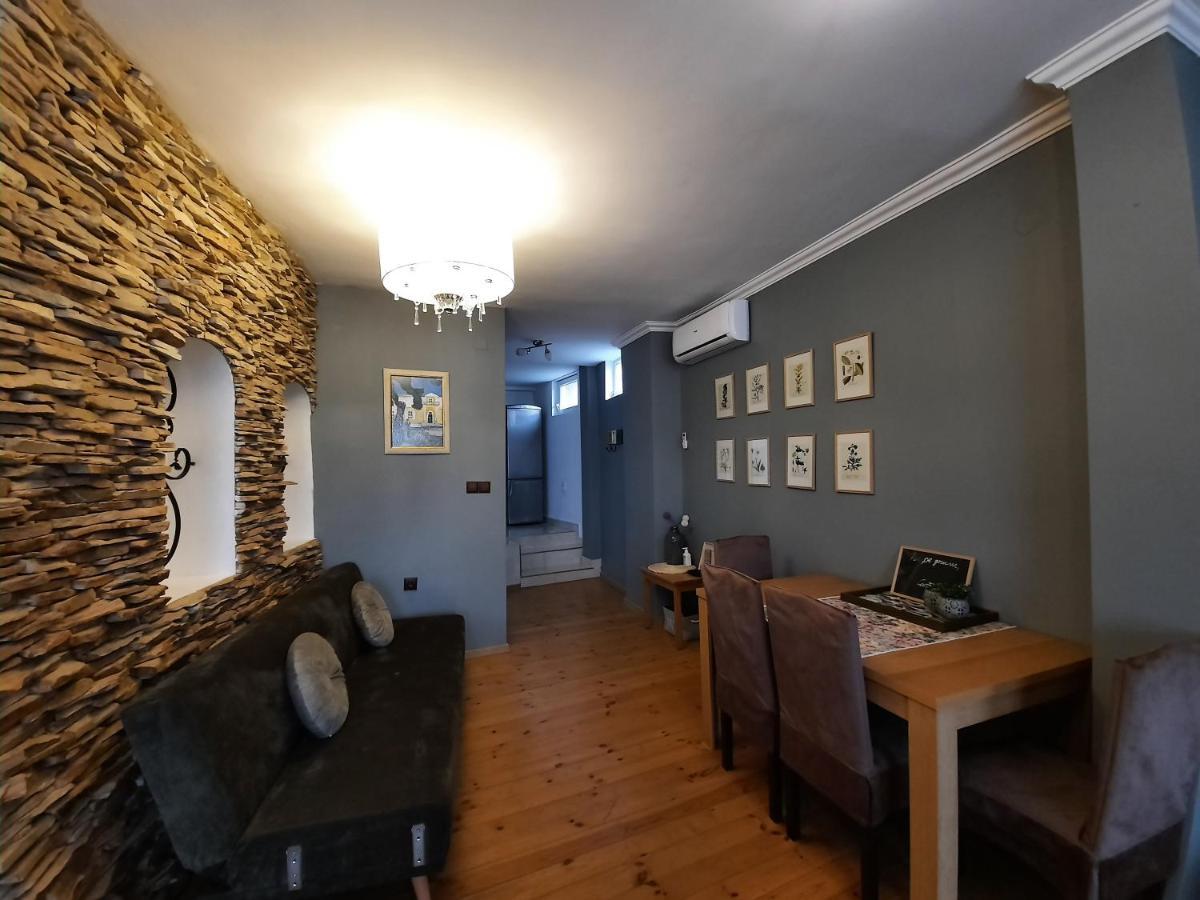 Casa Dea Aparthotel Veliko Tŭrnovo Eksteriør bilde