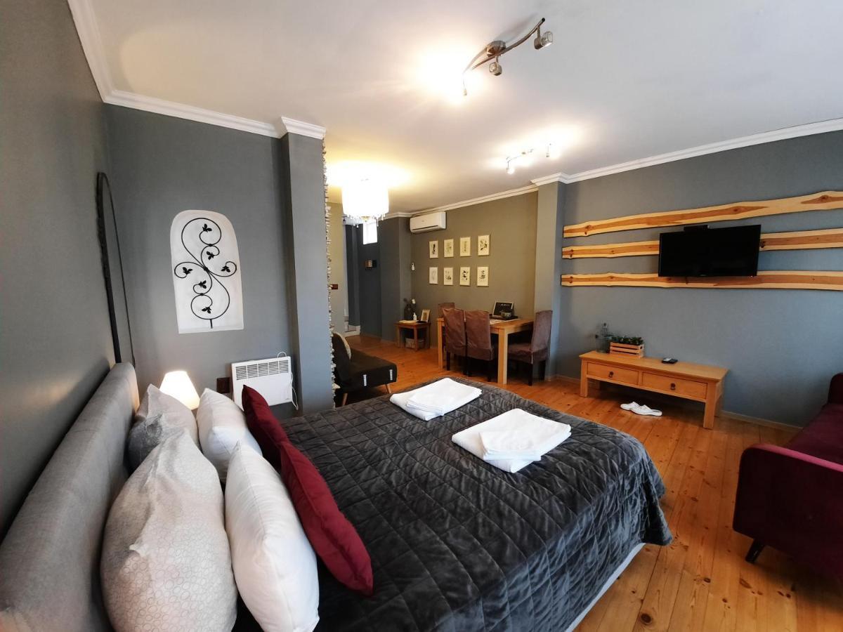 Casa Dea Aparthotel Veliko Tŭrnovo Eksteriør bilde